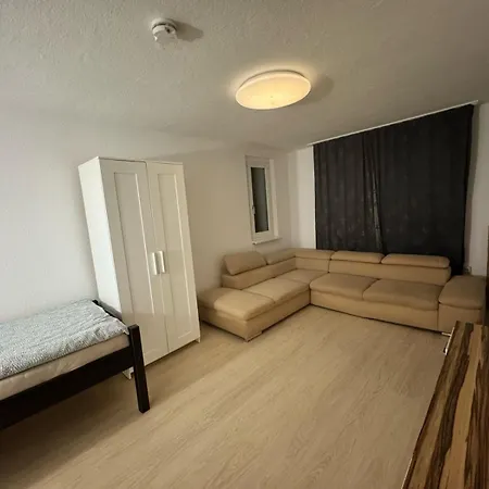 Appartement Moderne Ferien- Und Monteurswohnung Suedlich Von Leipzig In Naehe A72 Bohlen (Saxony)